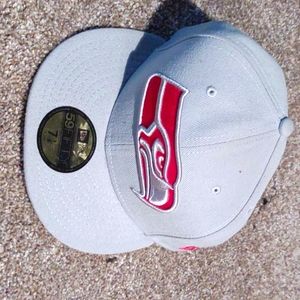 Seattle Seahawks Hat Red Chome 7 1/8